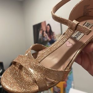 Steve Madden girls Youth size 2 pink heels dress shoes pageant special occasion